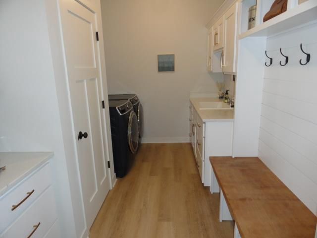 6677 Royal View Dr, Deforest, WI 53532