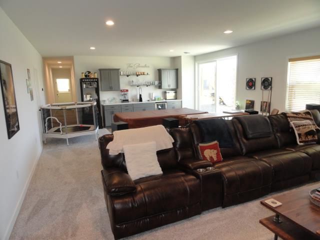 6677 Royal View Dr, Deforest, WI 53532