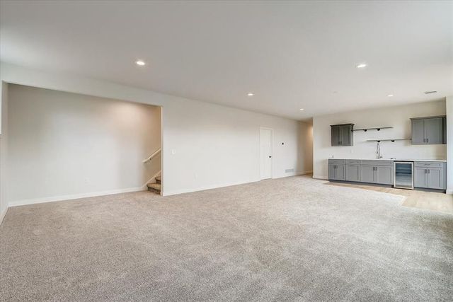 6677 Royal View Dr, Deforest, WI 53532