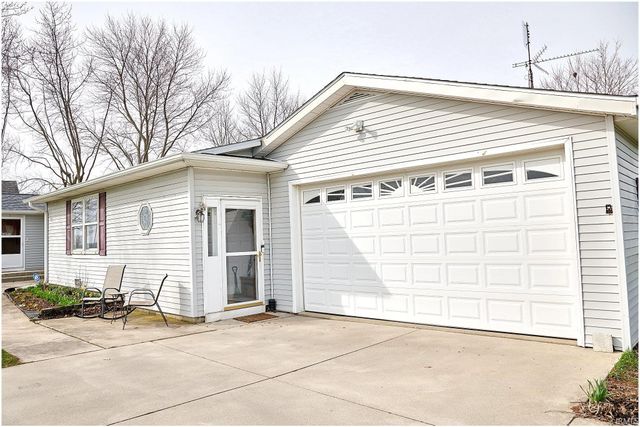 8508 S State Road 116, Geneva, IN 46740