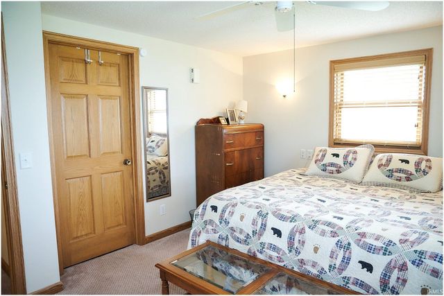 8508 S State Road 116, Geneva, IN 46740