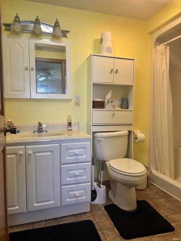 8508 S State Road 116, Geneva, IN 46740