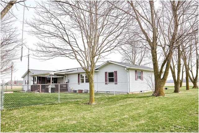 8508 S State Road 116, Geneva, IN 46740