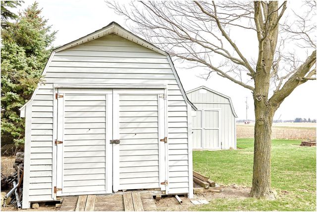 8508 S State Road 116, Geneva, IN 46740