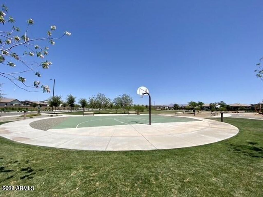 Image 18 of property listing at 19534 S 210TH Way, Queen Creek, AZ 85142