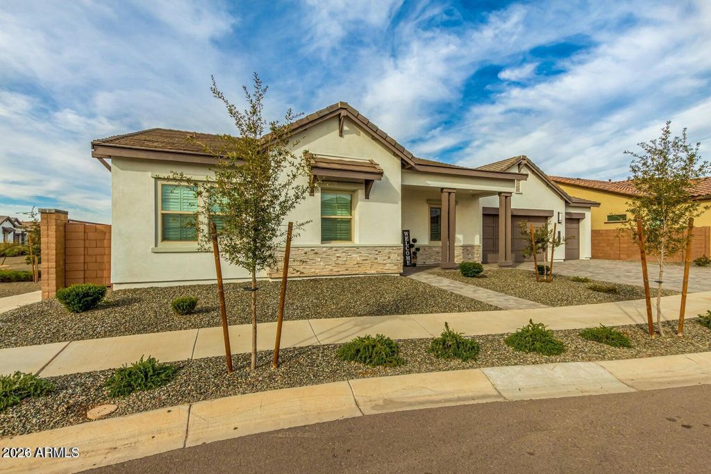 Image 2 of property listing at 19534 S 210TH Way, Queen Creek, AZ 85142