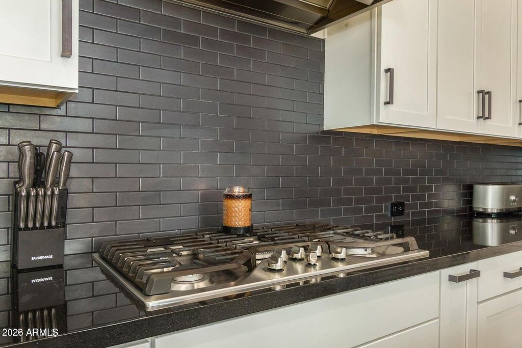 Image 6 of property listing at 19534 S 210TH Way, Queen Creek, AZ 85142