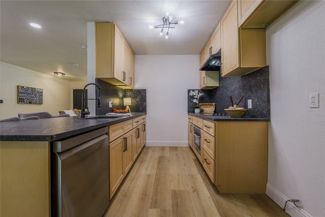 228 Arcadia Street, Hurst, TX 76053