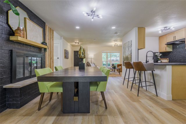 228 Arcadia Street, Hurst, TX 76053