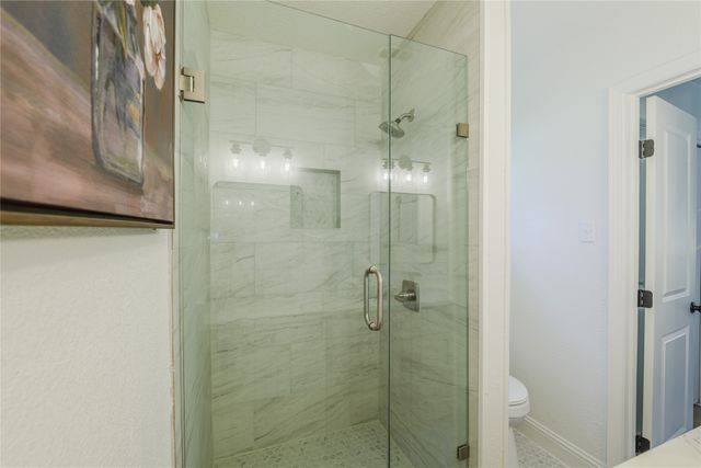 228 Arcadia Street, Hurst, TX 76053