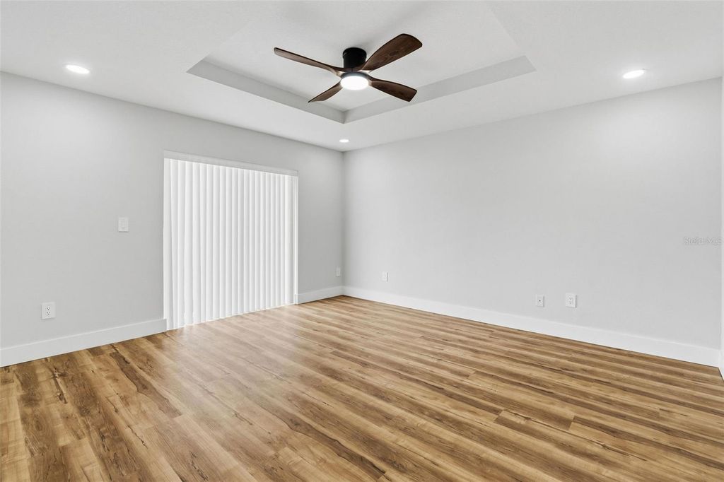 Image 25 of property listing at 4115 W BAY TO BAY BOULEVARD, Tampa, FL 33629