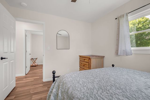 206 Murphree Ave, Waverly, TN 37185
