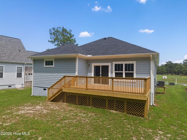 775 Marsh Rose Path NW, Calabash, NC 28467