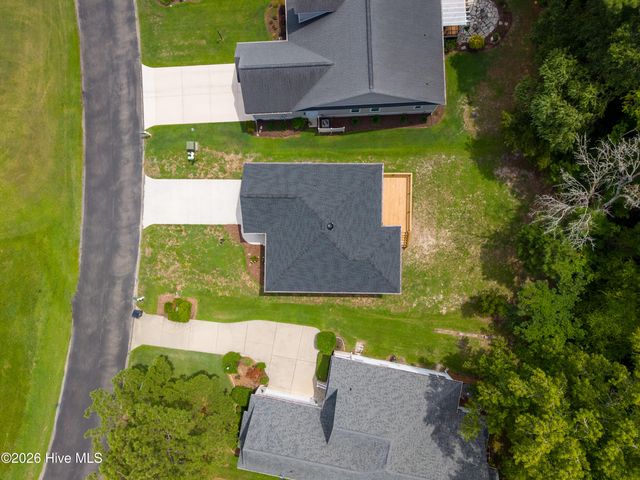 775 Marsh Rose Path NW, Calabash, NC 28467
