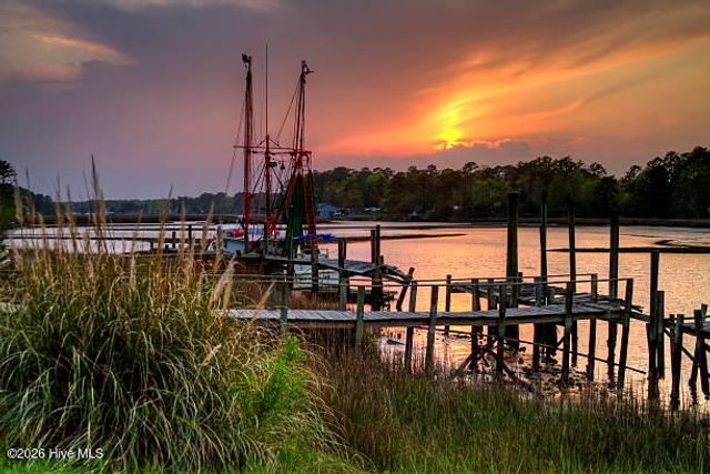 775 Marsh Rose Path NW, Calabash, NC 28467
