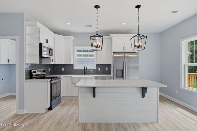 775 Marsh Rose Path NW, Calabash, NC 28467