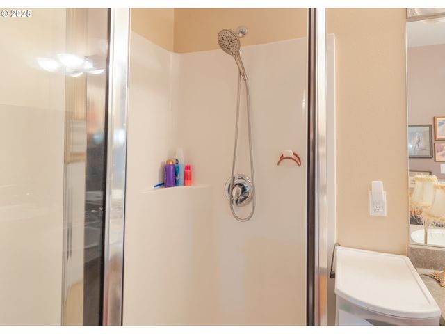 1108 S HOLLADAY Dr 14, Seaside, OR 97138