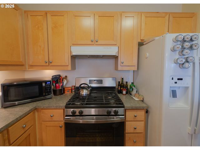 1108 S HOLLADAY Dr 14, Seaside, OR 97138