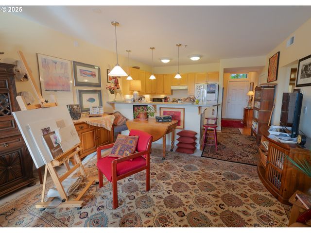 1108 S HOLLADAY Dr 14, Seaside, OR 97138