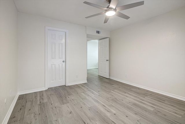 8201 Richmond Avenue 10, Houston, TX 77063