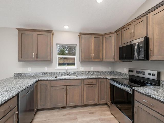 919 Harvest Drive SW, Lonsdale, MN 55046