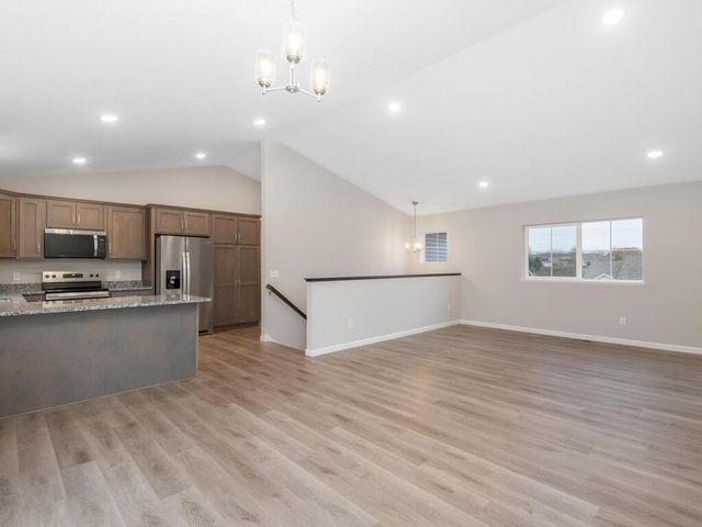 919 Harvest Drive SW, Lonsdale, MN 55046