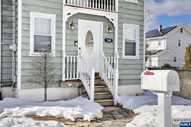 168 4th Street, Bergenfield, NJ 07621