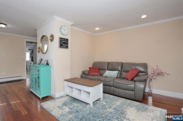 168 4th Street, Bergenfield, NJ 07621