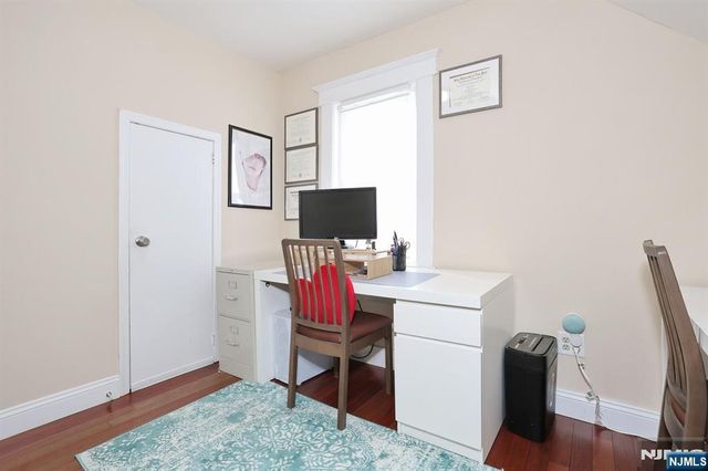 168 4th Street, Bergenfield, NJ 07621