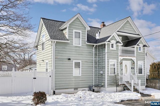 168 4th Street, Bergenfield, NJ 07621