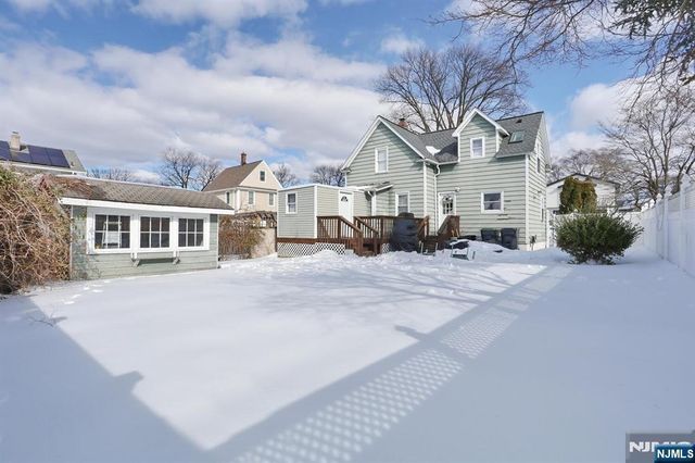 168 4th Street, Bergenfield, NJ 07621