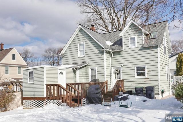 168 4th Street, Bergenfield, NJ 07621