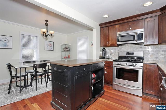 168 4th Street, Bergenfield, NJ 07621