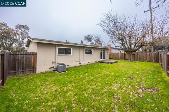 1814 Wildwood Way, Roseville, CA 95661