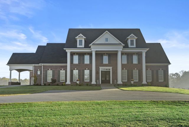 555 Williams Rd, Clarksville, TN 37043