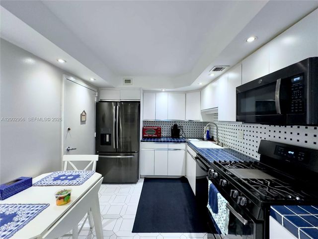 2030 S Ocean Dr 1922, Hallandale Beach, FL 33009