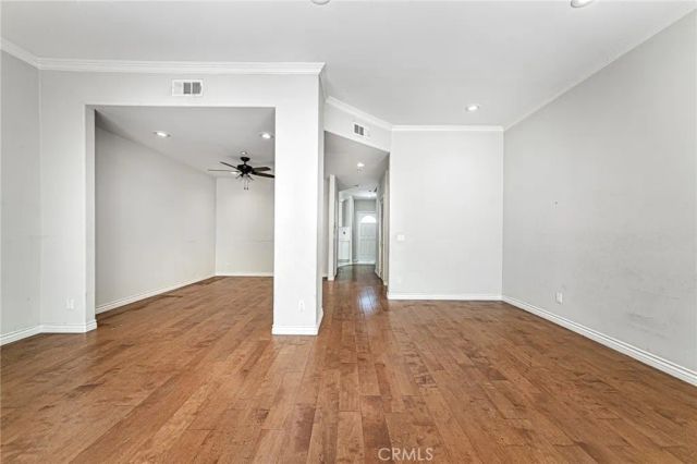 2345 Montrose Avenue 2, Montrose, CA 91020