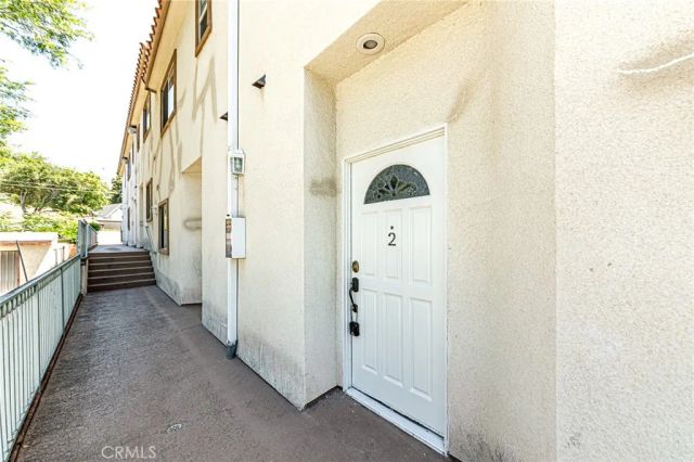 2345 Montrose Avenue 2, Montrose, CA 91020