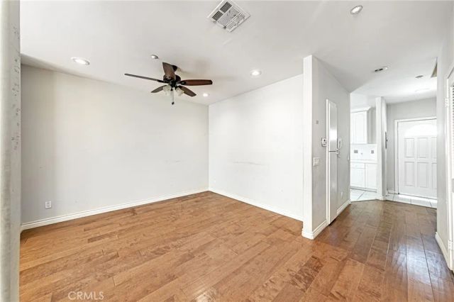 2345 Montrose Avenue 2, Montrose, CA 91020