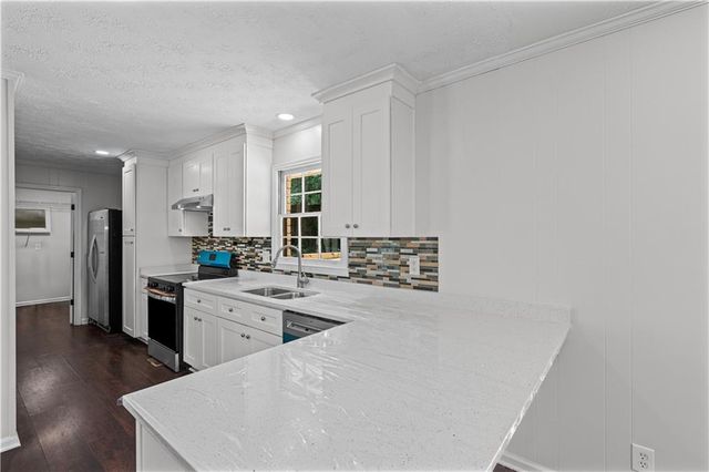 3138 Esther Drive, Gainesville, GA 30504