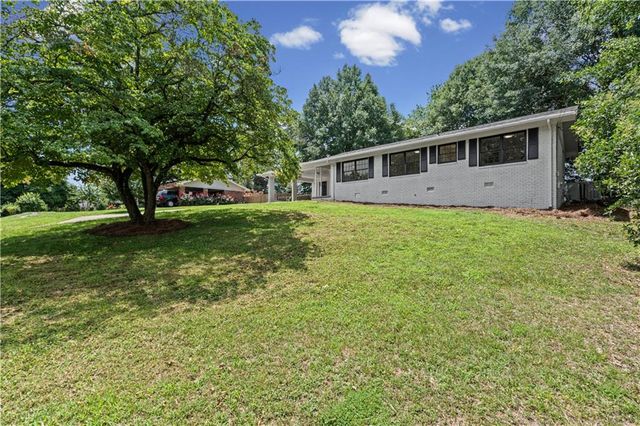 3138 Esther Drive, Gainesville, GA 30504