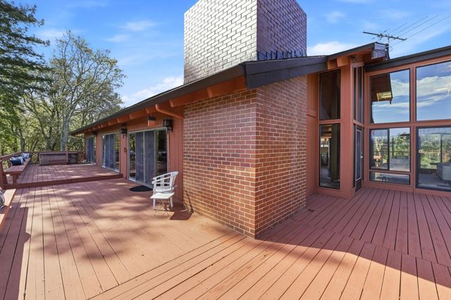 2 No Name Road, Los Gatos, CA 95033