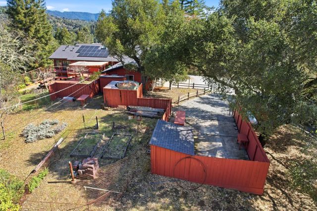 2 No Name Road, Los Gatos, CA 95033