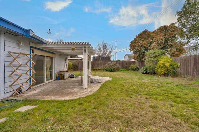 5322 Argo Way, Sacramento, CA 95820