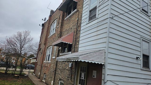 3231 S 53rd Court, Cicero, IL 60804