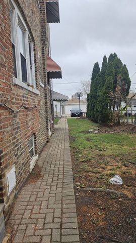 3231 S 53rd Court, Cicero, IL 60804