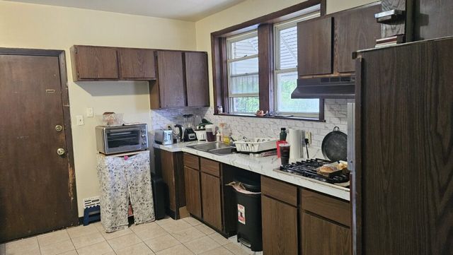 3231 S 53rd Court, Cicero, IL 60804