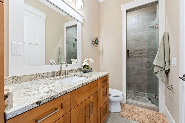 539 Cliffs Vista Parkway plus Lot 4-6, Six Mile, SC 29682