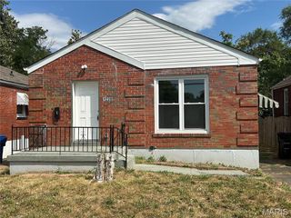 1228 Grant Drive, St Louis, MO 63132