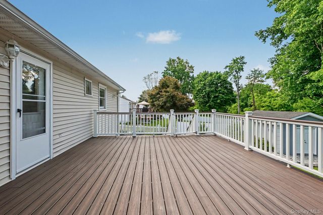 61 Friendly Road, Mahopac, NY 10541